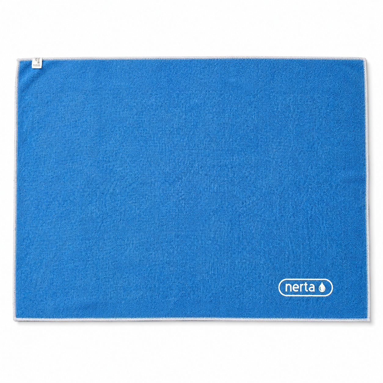Nerta microfibre cloth side view showing plush polishing surface for car detailing